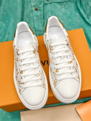 LV TIME OUT SNEAKER – LSVM035