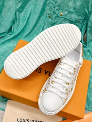 LV TIME OUT SNEAKER – LSVM036