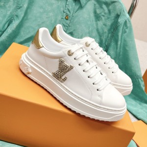 LV TIME OUT SNEAKER – LSVM045