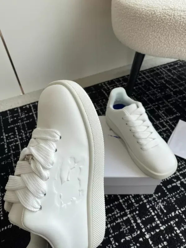 BURBERRY BOX LOGO-DEBOSSED LEATHER SNEAKERS - BBR096