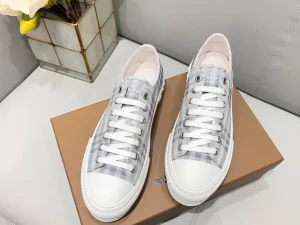 BURBERRY CHECK COTTON SNEAKERS - BBR127