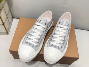 BURBERRY CHECK COTTON SNEAKERS - BBR127