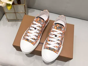 BURBERRY CHECK COTTON SNEAKERS - BBR129