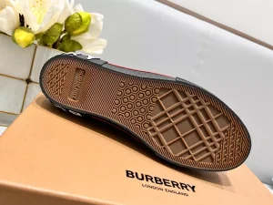 BURBERRY CHECK COTTON SNEAKERS - BBR130