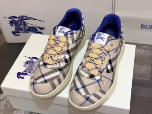 BURBERRY TERRACE CHECK SNEAKERS - BBR095