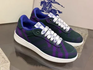 BURBERRY TERRACE CHECK SNEAKERS - BBR103