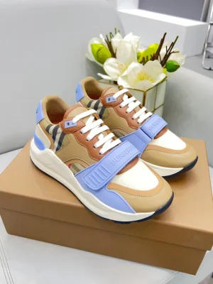 BURBERRY VINTAGE CHECK SNEAKERS - BBR121