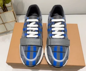 BURBERRY VINTAGE CHECK SNEAKERS - BBR122