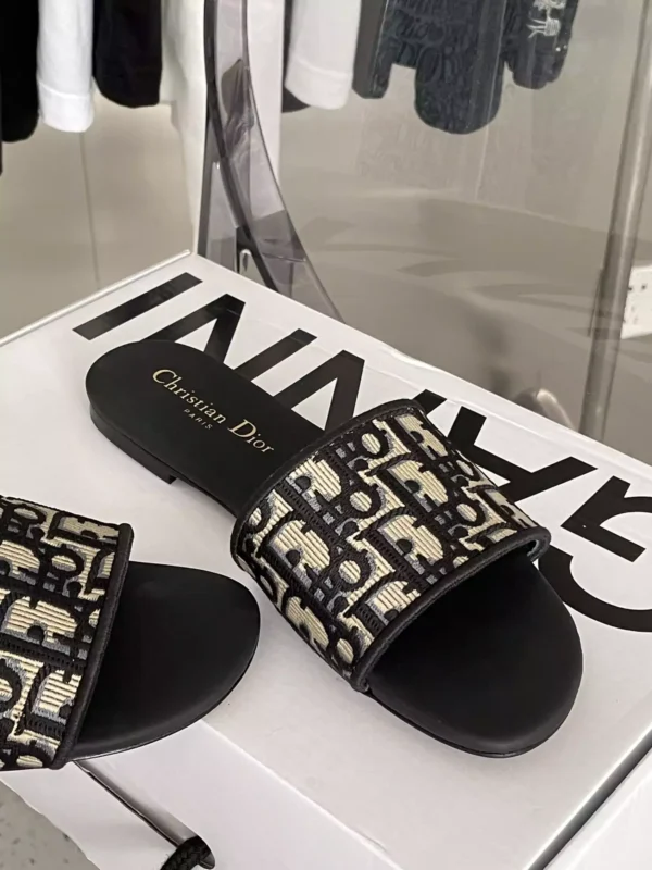 Dior Nnew Arrival - SDD006