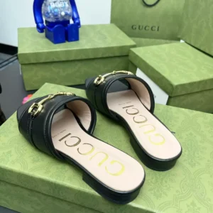 GUCCI SLIPPERS - SDG026