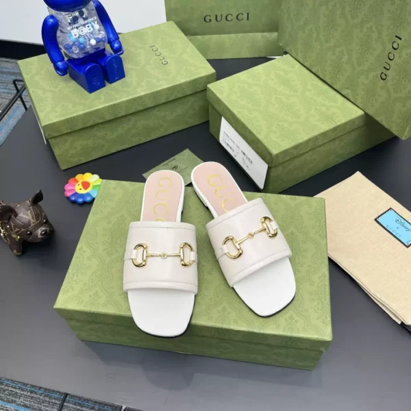 GUCCI SLIPPERS - SDG027