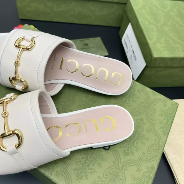 GUCCI SLIPPERS - SDG027