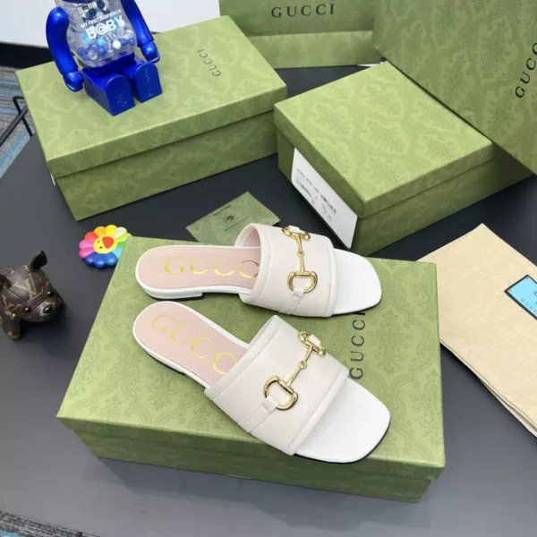 GUCCI SLIPPERS - SDG027