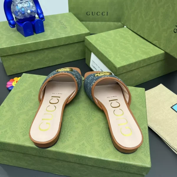 GUCCI SLIPPERS - SDG032