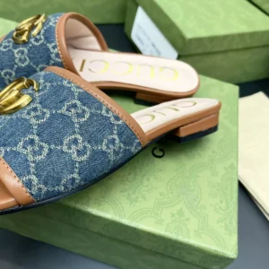 GUCCI SLIPPERS - SDG032