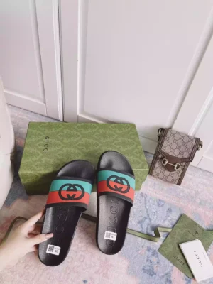 GUCCI SLIPPERS - SDG035