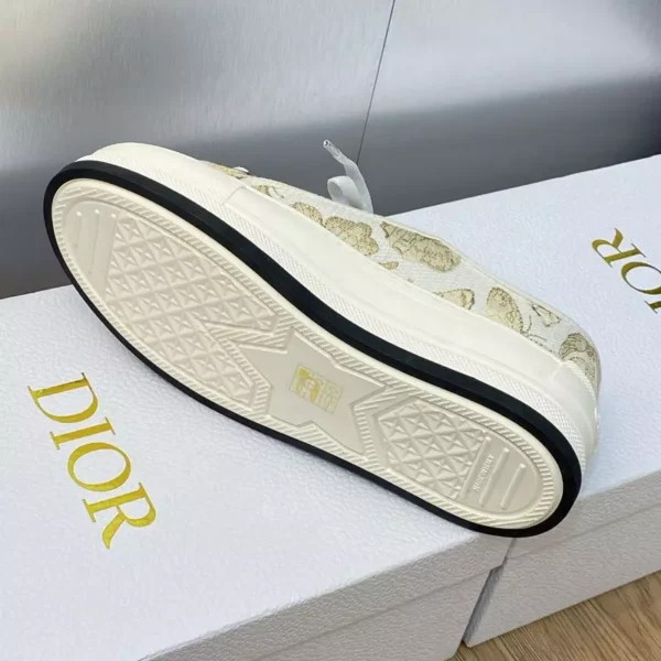 WALK'N'DIOR PLATFORM SNEAKERS UNISEX TOILE DE JOUY MEXICO EMBROIDERED WHITEGOLD – CD181