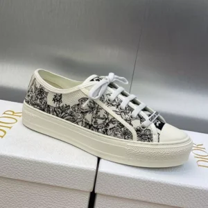 WALK'N'DIOR SNEAKERS WOMEN TOILE DE JOUY VOYAGE EMBROIDERED WHITE – CD169