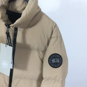 Canada Goose Jacket - CG077