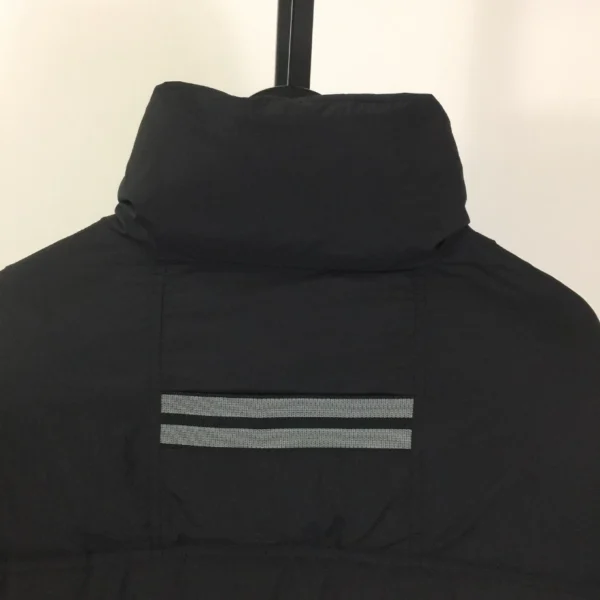 Canada Goose Jacket - CG078