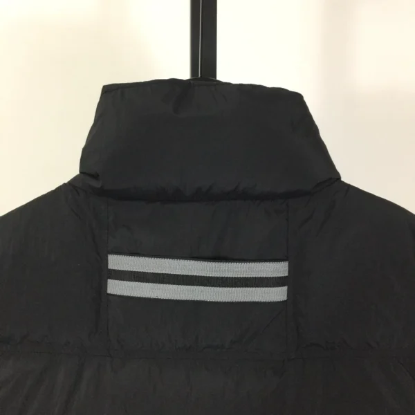 Canada Goose Jacket - CG079