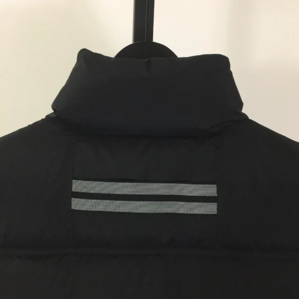 Canada Goose Jacket - CG081
