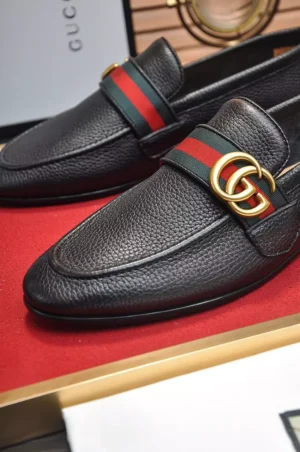 GUCCI BLACK LEATHER LOAFER WITH DOUBLE G AND WEB - LDG28