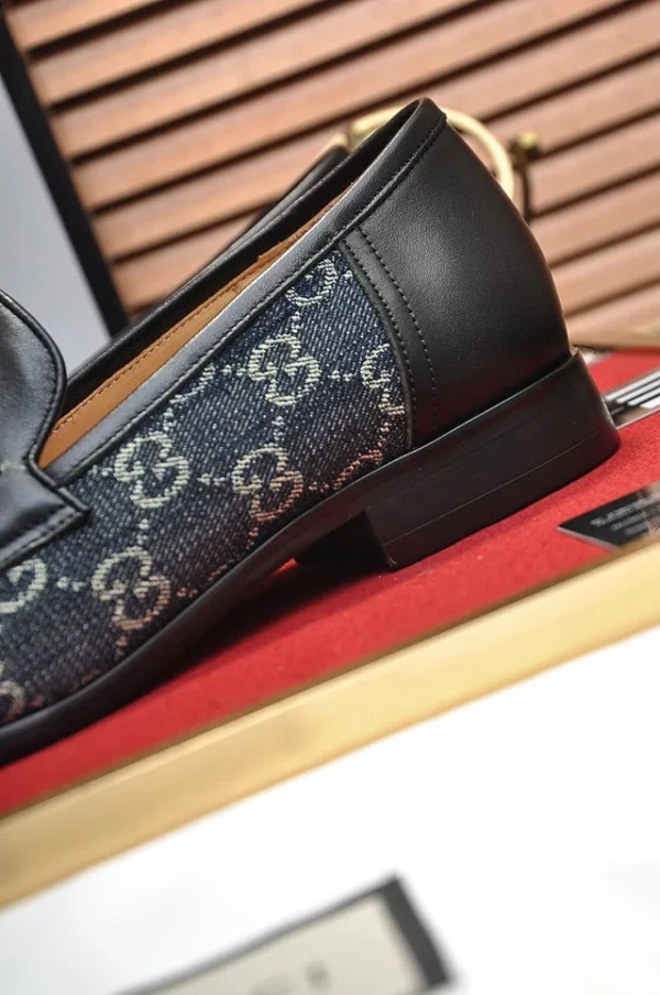 GUCCI JORDAAN GG LOAFER IN BLUE - LDG22