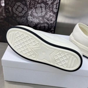 WALK'N'DIOR PLATFORM SNEAKERS UNISEX CANVAS WHITE – CD191