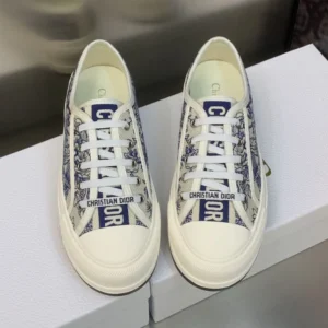WALK'N'DIOR PLATFORM SNEAKERS UNISEX JARDIN D'HIVER EMBROIDERED BLUE – CD187
