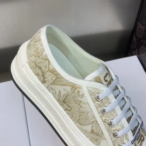 WALK'N'DIOR PLATFORM SNEAKERS UNISEX JARDIN D'HIVER EMBROIDERED GOLD – CD188