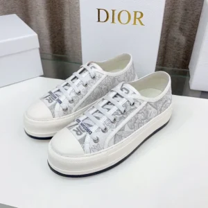WALK'N'DIOR PLATFORM SNEAKERS UNISEX JARDIN D'HIVER EMBROIDERED GREY – CD194