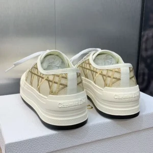 WALK'N'DIOR PLATFORM SNEAKERS UNISEX MACROCANNAGE EMBROIDERED GOLD – CD183