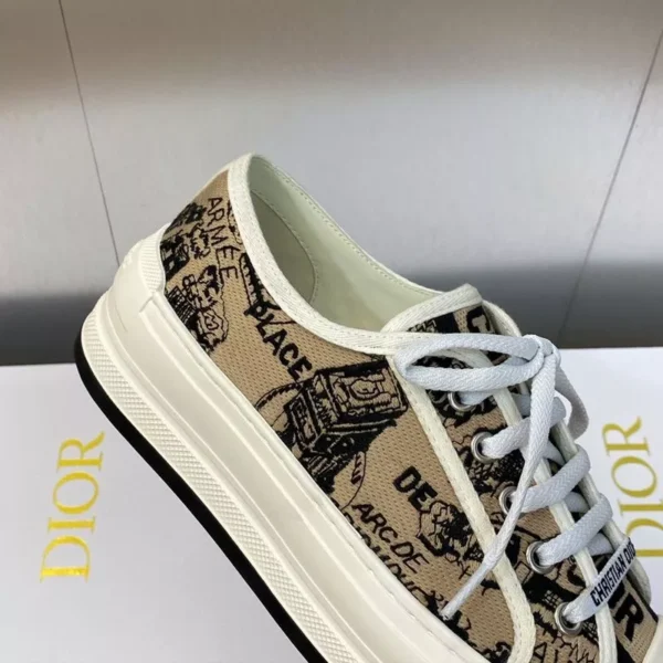 WALK'N'DIOR PLATFORM SNEAKERS UNISEX PLAN DE PARIS EMBROIDERED BEIGE – CD184