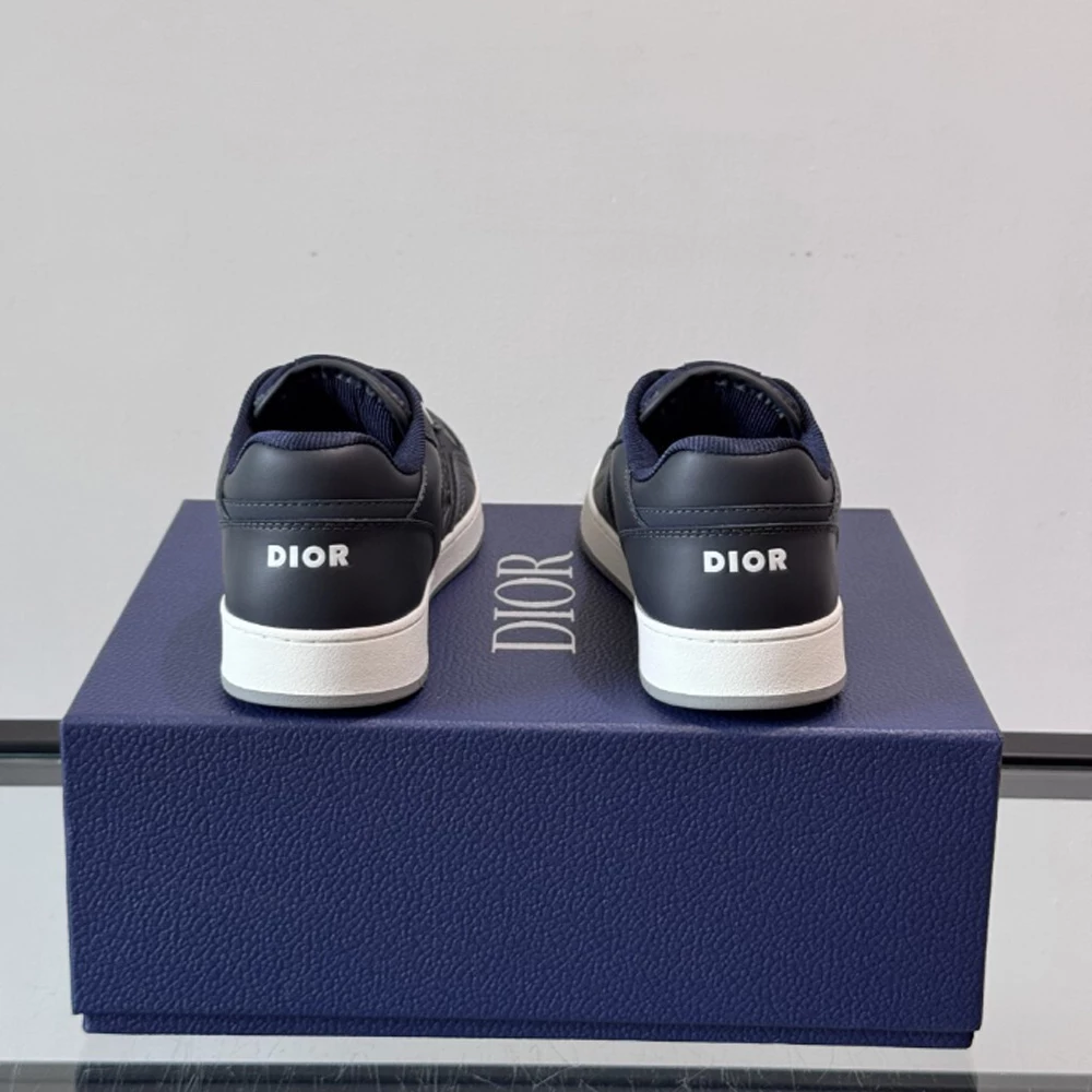 DIOR B27 UPTOWN LOW-TOP SNEAKERS BLUE SMOOTH CALFSKIN AND BLUE OBLIQUE JACQUARD – CD215
