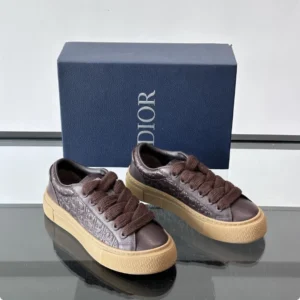 DIOR B33 SPIN SNEAKERS IN BROWN – CD205