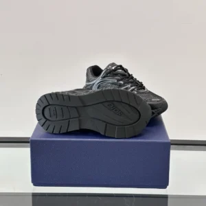 DIOR B35 NXXT-SNEAKERS IN BLACK – CD234