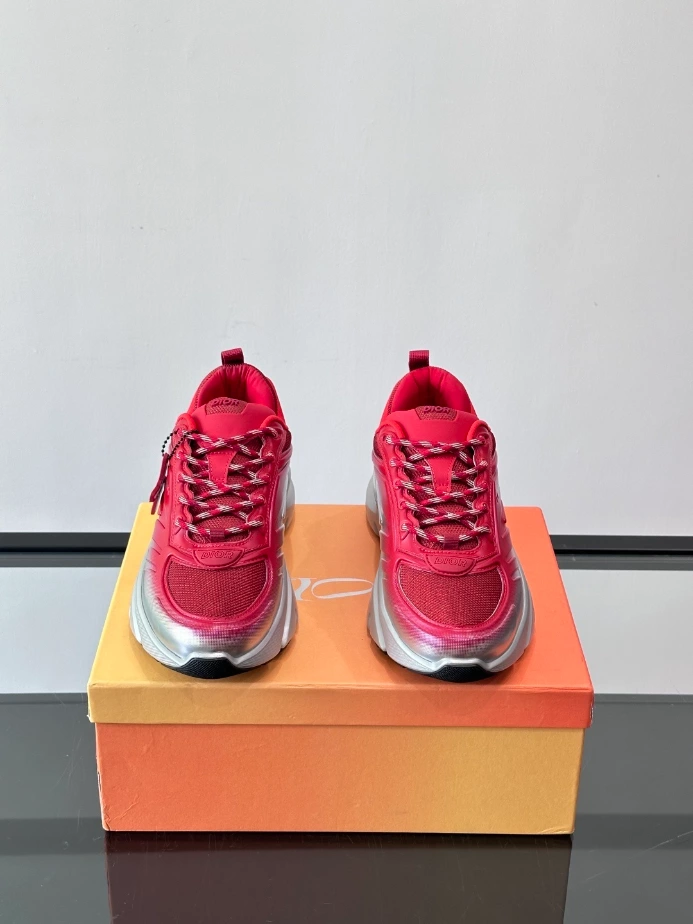 DIOR B44 BLADE SNEAKERS GRADIENT RED AND SILVER-TONE – CD209