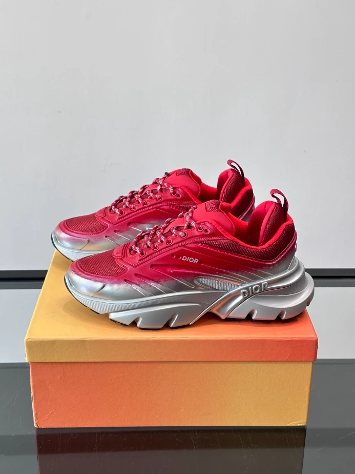 DIOR B44 BLADE SNEAKERS GRADIENT RED AND SILVER-TONE – CD209