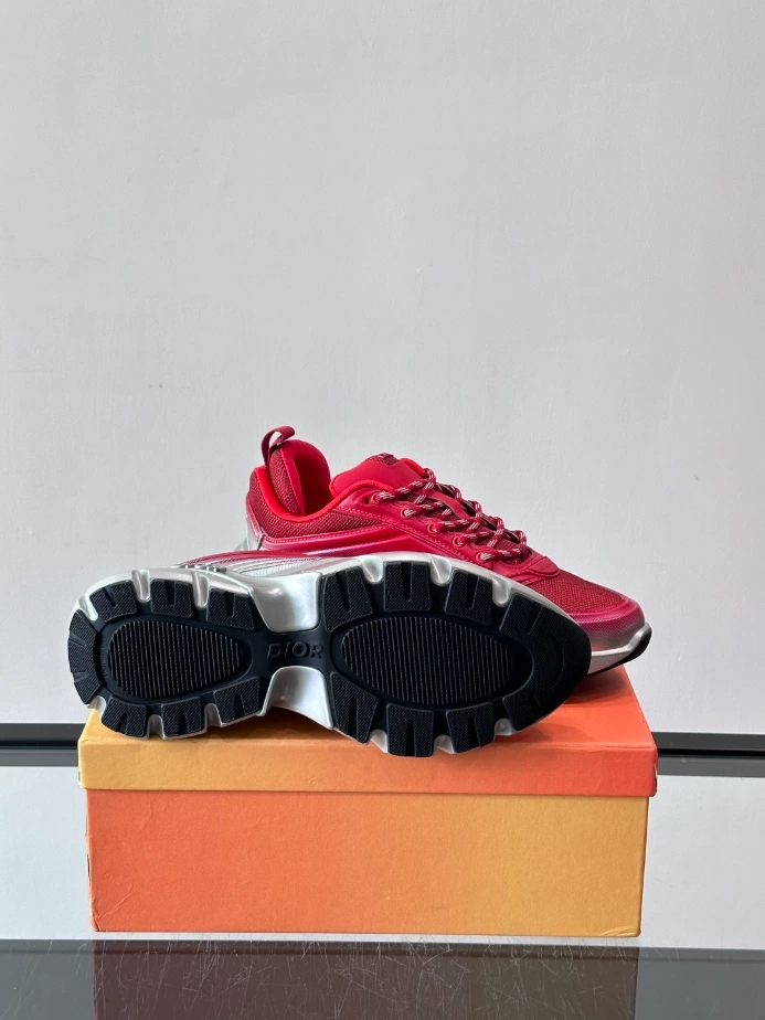 DIOR B44 BLADE SNEAKERS GRADIENT RED AND SILVER-TONE – CD209