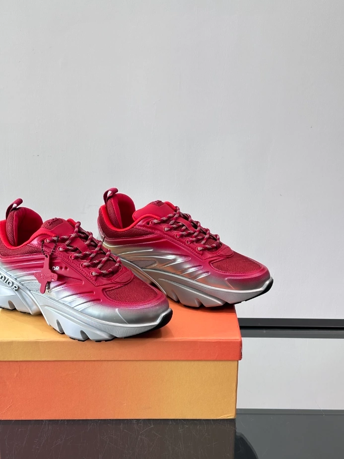 DIOR B44 BLADE SNEAKERS GRADIENT RED AND SILVER-TONE – CD209