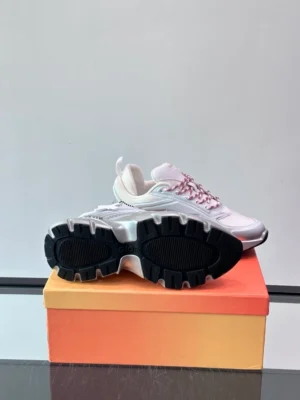 DIOR B44 BLADE SNEAKERS GRADIENT WHITE AND SILVER-TONE – CD210