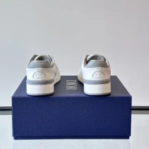 DIOR B57 DRIBBLE SNEAKERS WHITE AND GRAY SMOOTH CALFSKIN WITH WHITE SUEDE – CD218