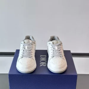 DIOR B57 DRIBBLE SNEAKERS WHITE AND GRAY SMOOTH CALFSKIN WITH WHITE SUEDE – CD218