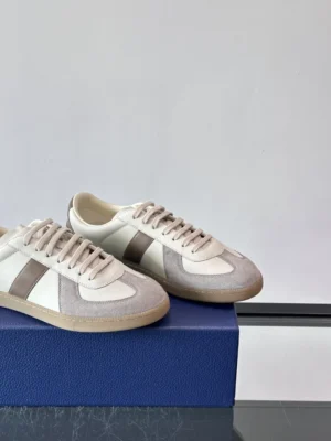 DIOR B01 MATCHPOINT SNEAKER GRAY AND WHITE SMOOTH CALFSKIN WITH GRAY SUEDE – CD240