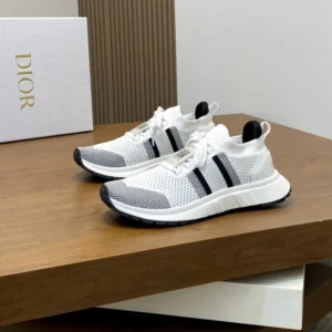 DIOR RUN'N'DI0R SNEAKERS WHITE AND BLACK TECHNICAL MESH – CD242